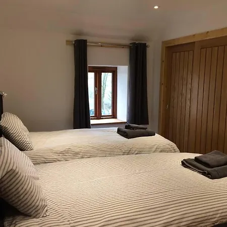 Hendra Retreat Piglets Cottage North Cornwall Camelford Exterior photo